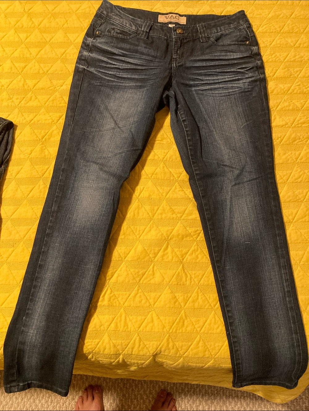 Nine West Vintage Dark Wash Straight Leg Jeans in Indigo